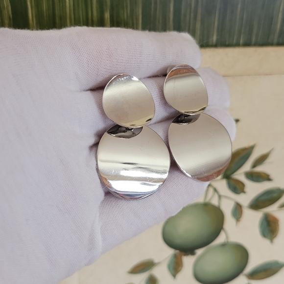 Double Circle Silver Drop Earrings NEW - Picture 3 of 11
